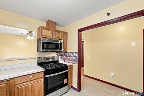 11 Button Street New Haven CT 06519