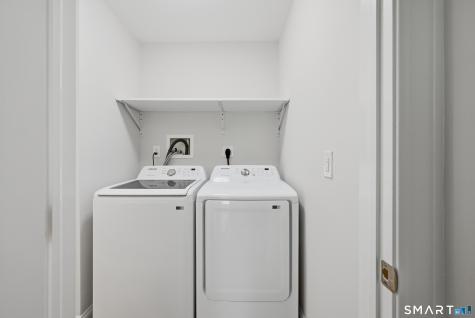 66 Jefferson Avenue Danbury CT 06810