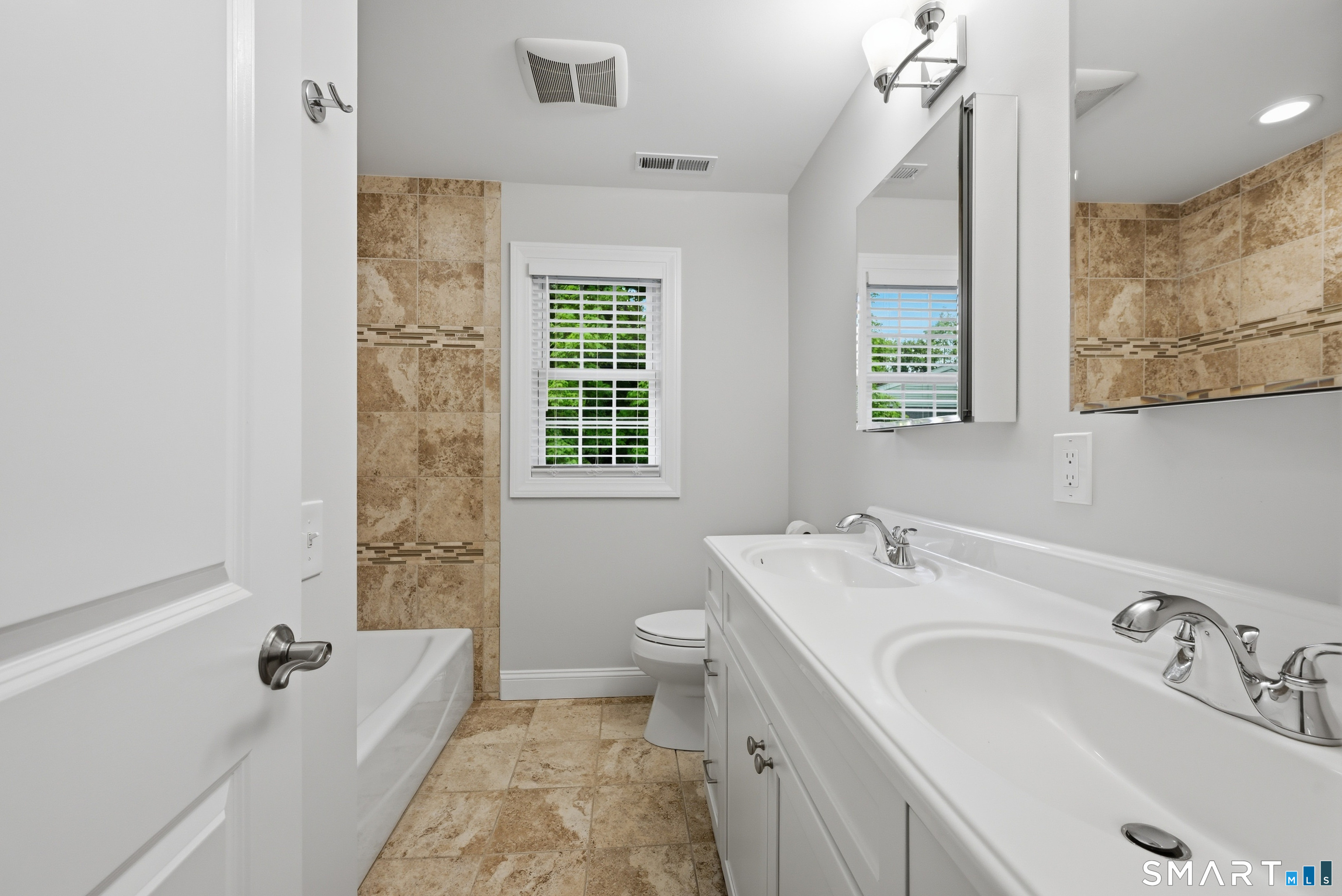 66 Jefferson Avenue Danbury CT 06810