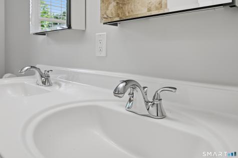 66 Jefferson Avenue Danbury CT 06810