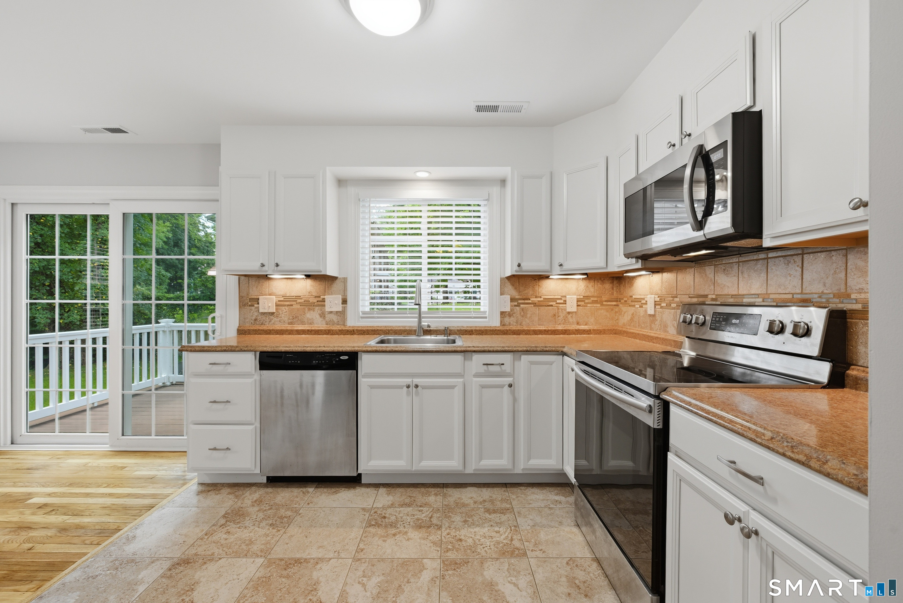 66 Jefferson Avenue Danbury CT 06810