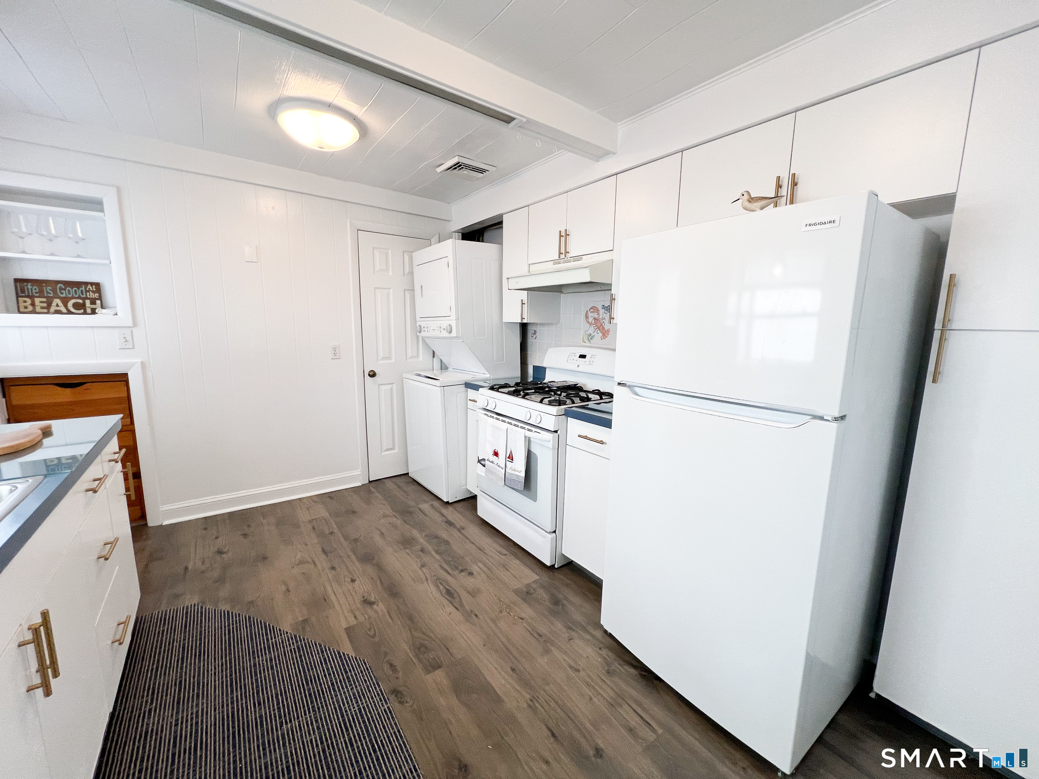 54 Milesfield Avenue Milford CT 06460