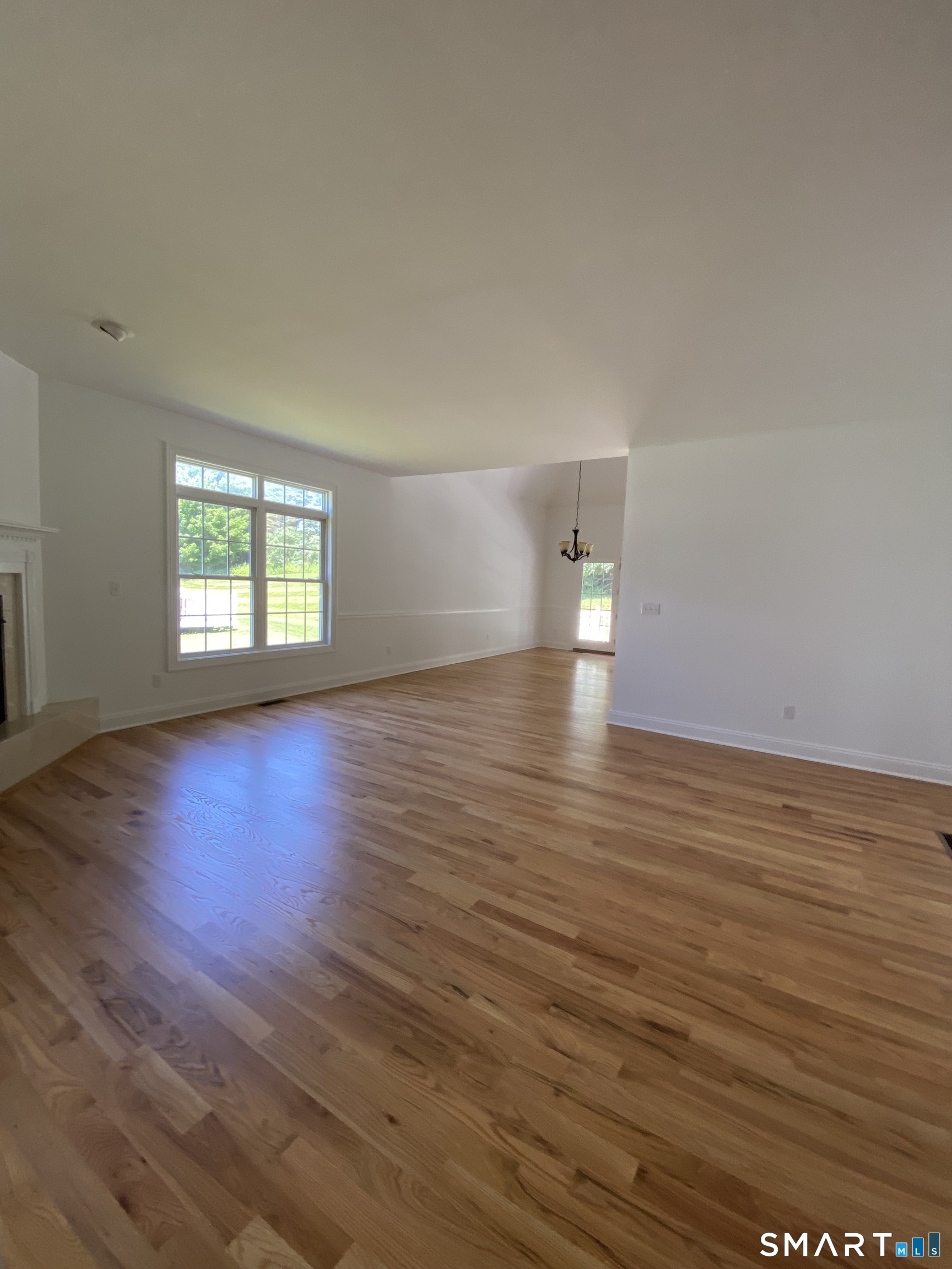 13 Rowland Farm Road Oxford CT 06478