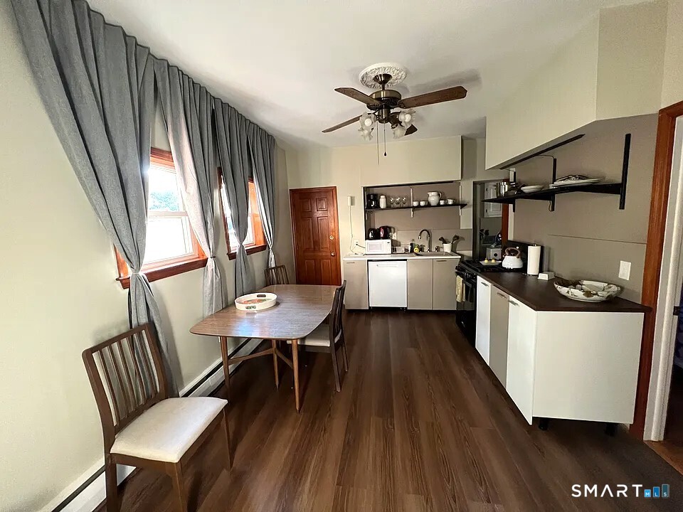 151.5 Bradley Street New Haven CT 06511