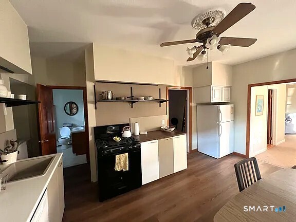 151.5 Bradley Street New Haven CT 06511