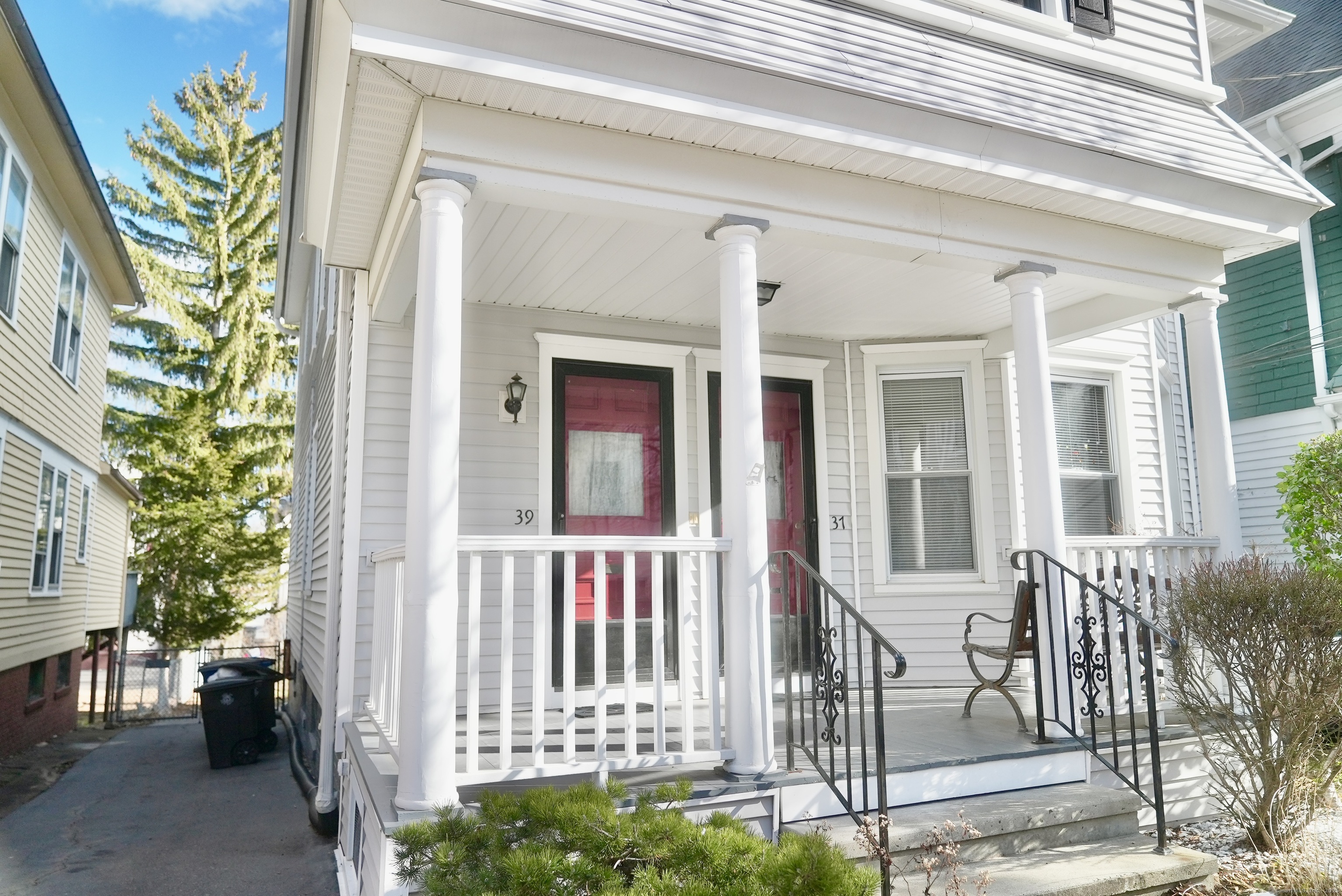 39 Pardee Place New Haven CT 06515