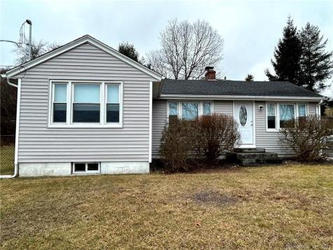 30 Fulton Drive Groton CT 06340