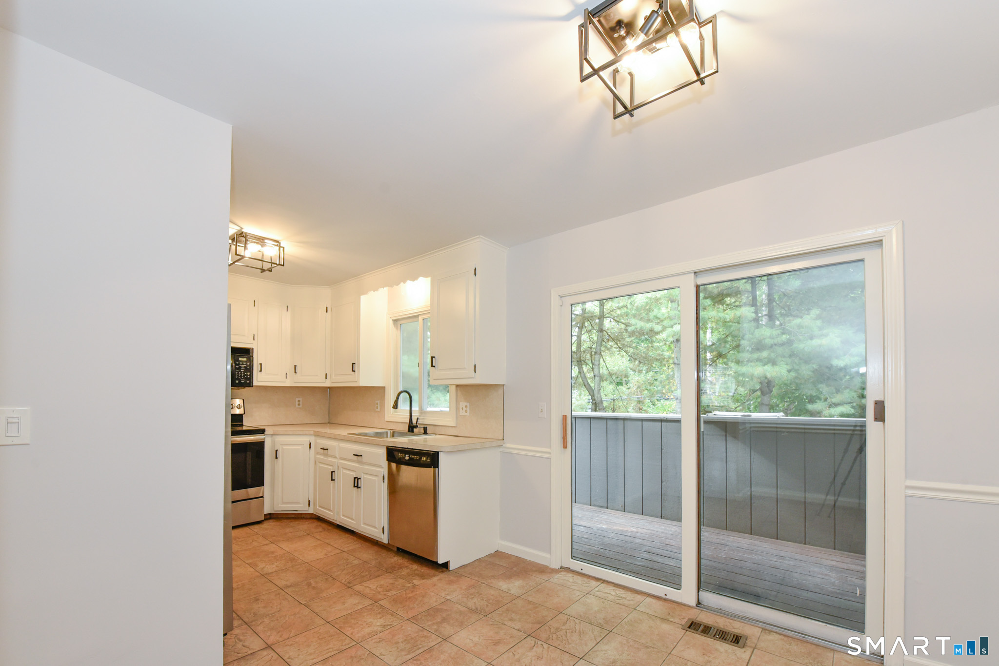 57 Dawn Street Fairfield CT 06824