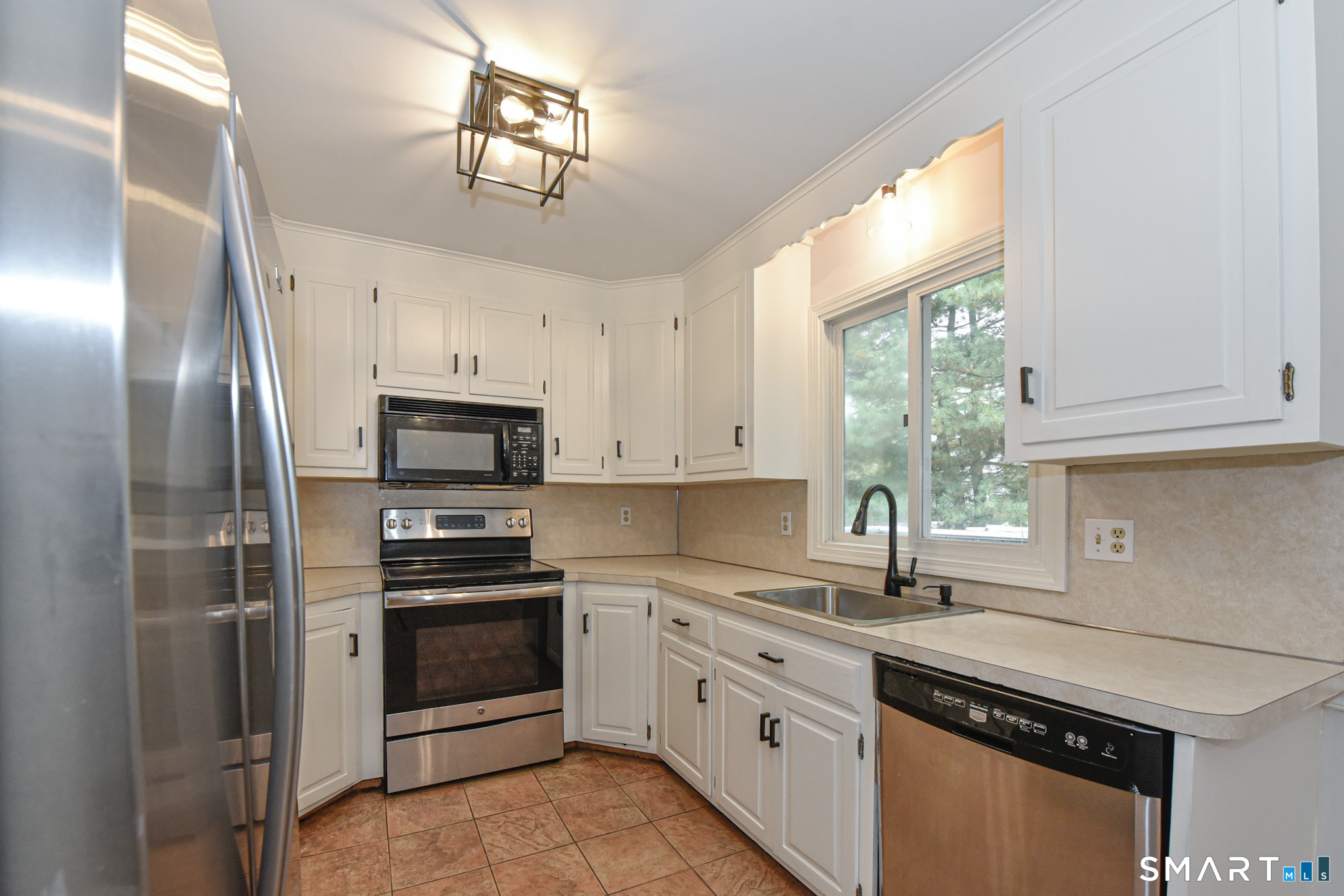 57 Dawn Street Fairfield CT 06824