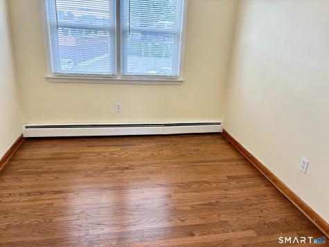 658 Beechmont Avenue Bridgeport CT 06606