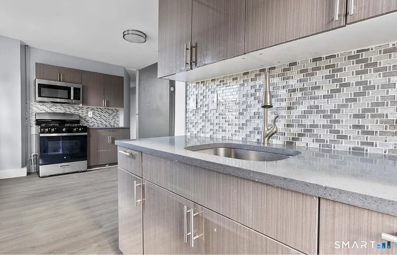 748 Maple Street Bridgeport CT 06608