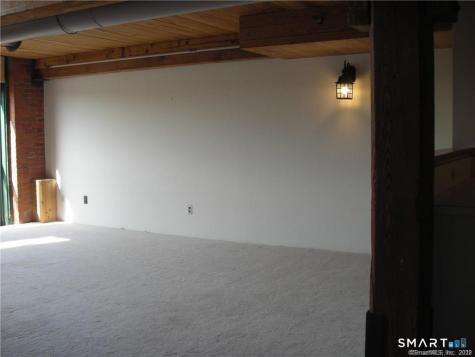 68 Thermos Avenue Norwich CT 06360