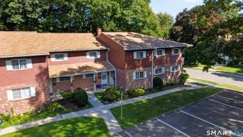 236 Edgemoor Road Bridgeport CT 06606