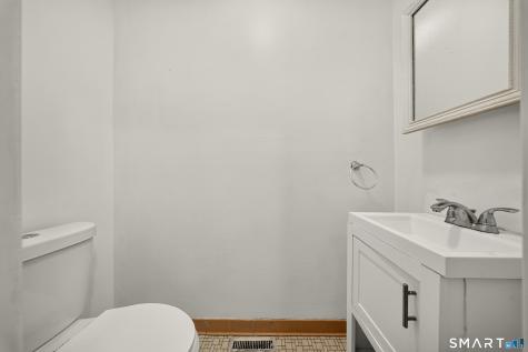 236 Edgemoor Road Bridgeport CT 06606