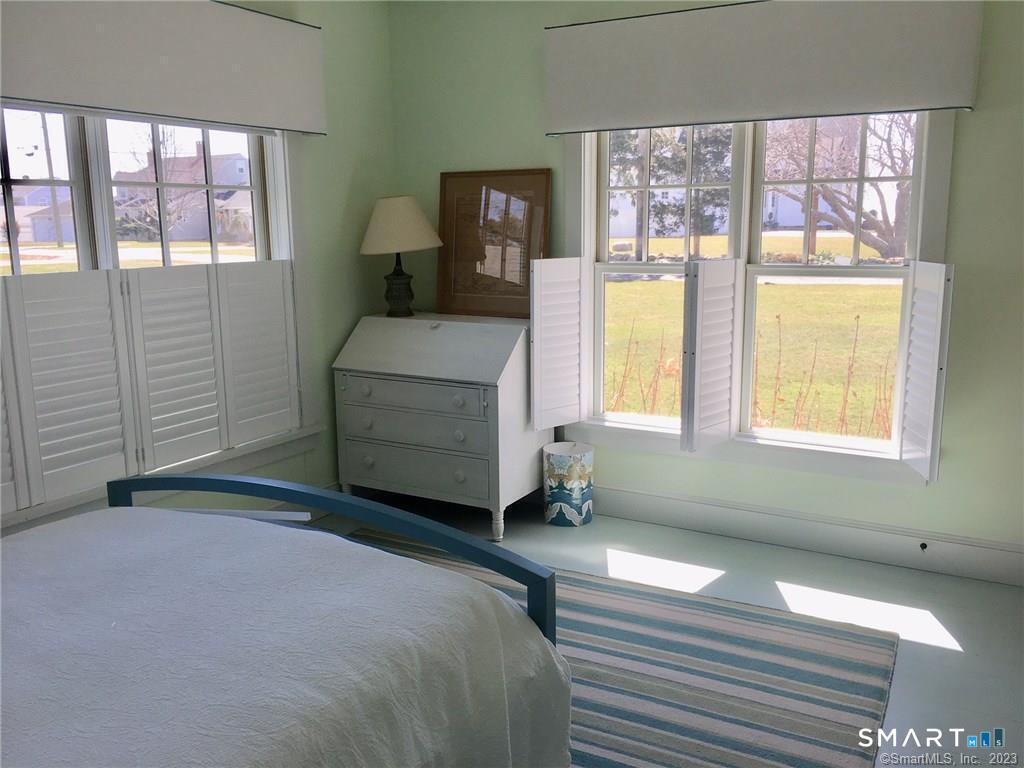 33 Ridgewood Avenue Madison CT 06443