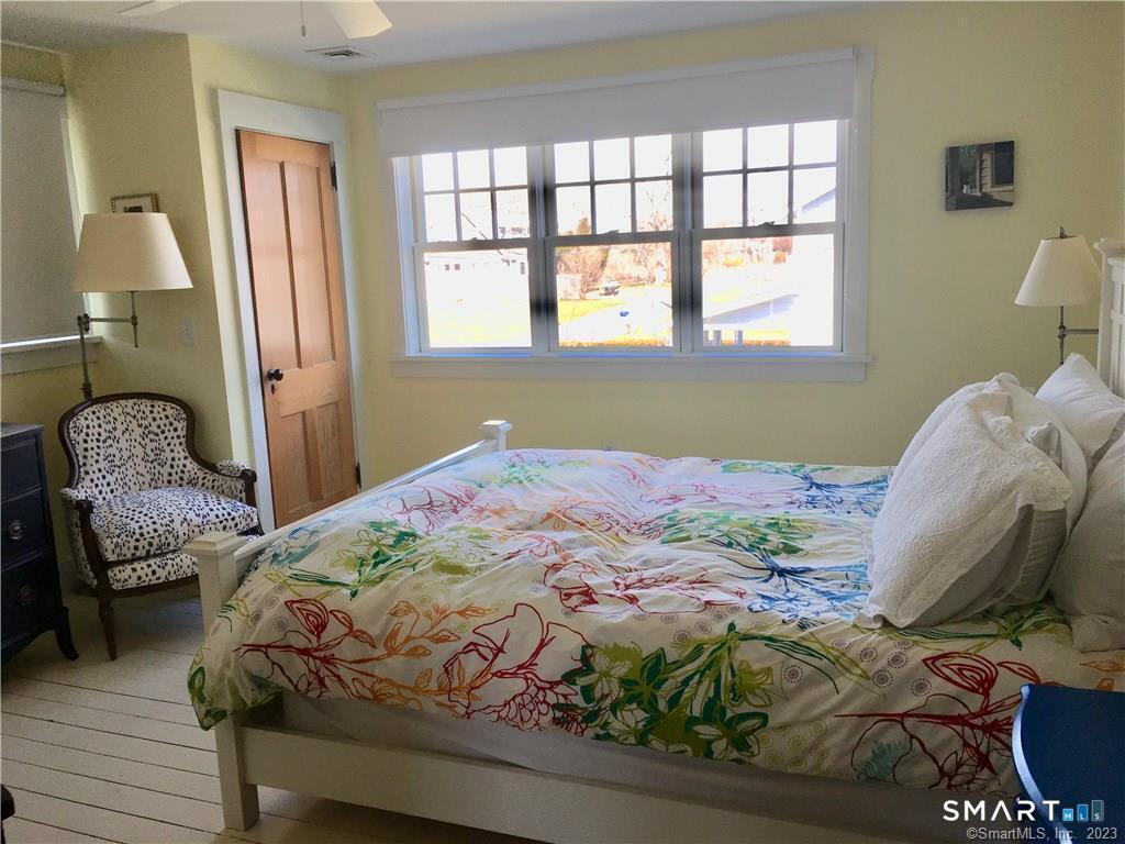 33 Ridgewood Avenue Madison CT 06443