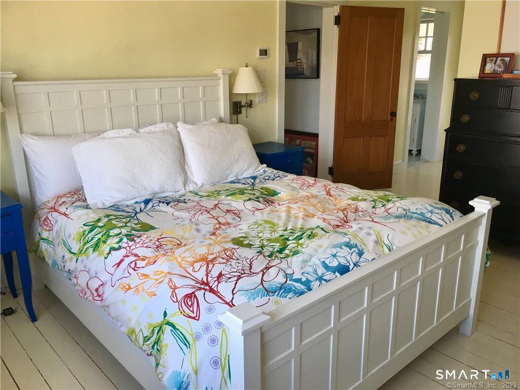 33 Ridgewood Avenue Madison CT 06443