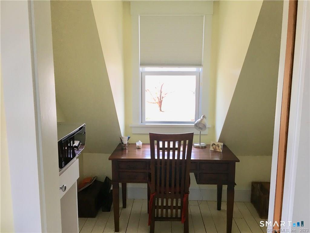 33 Ridgewood Avenue Madison CT 06443