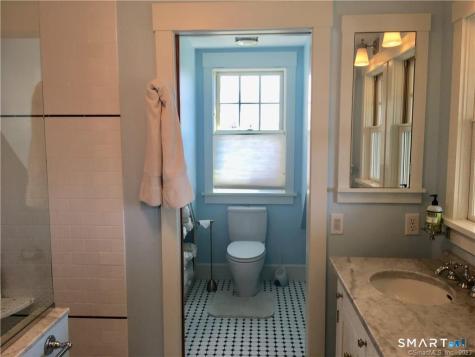 33 Ridgewood Avenue Madison CT 06443