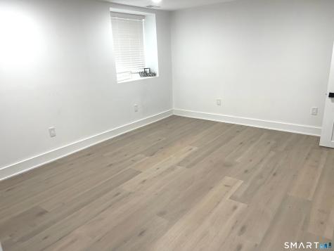 88 Yale Avenue Milford CT 06460