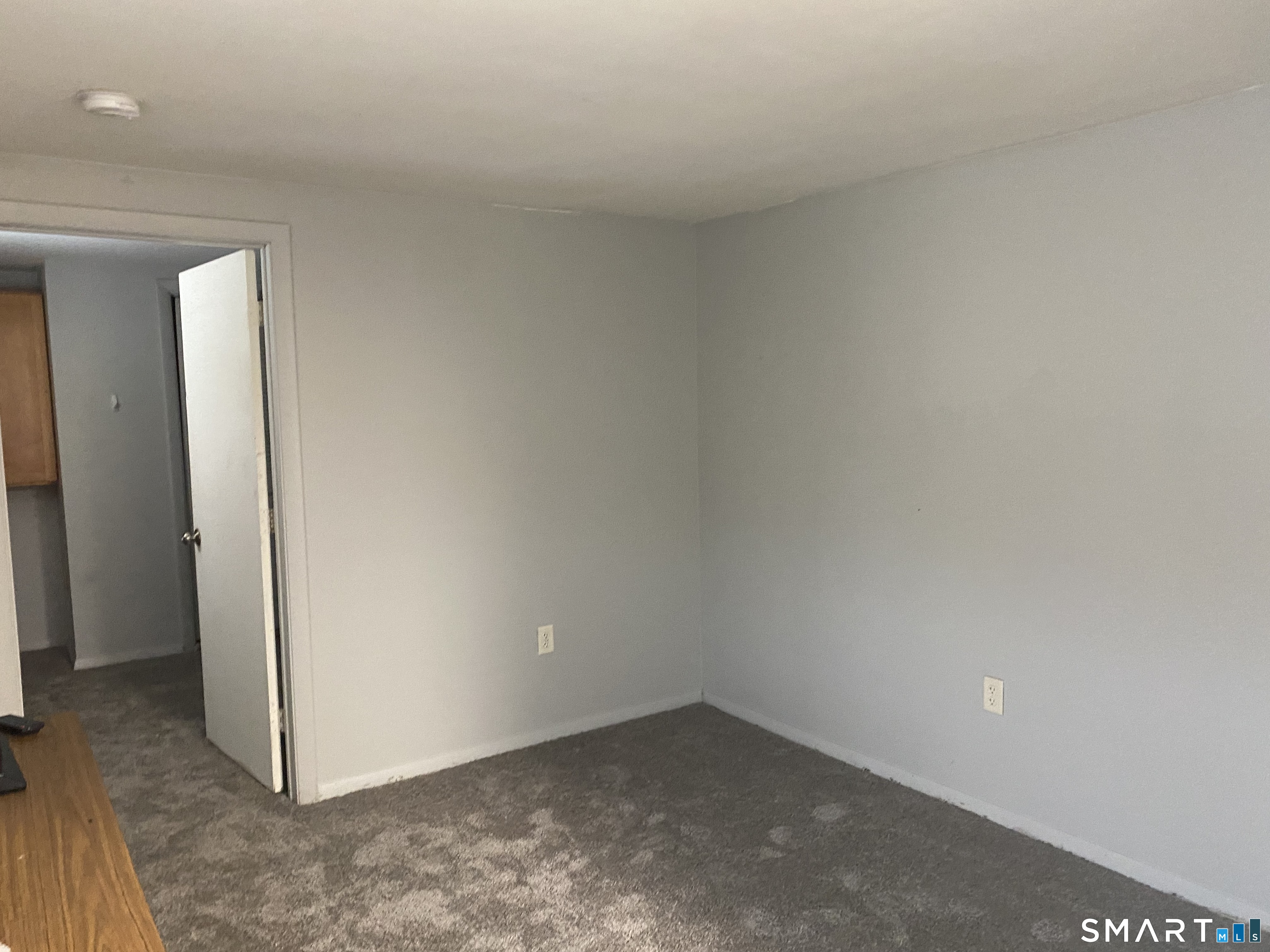 85 Boston Post Road Waterford CT 06385