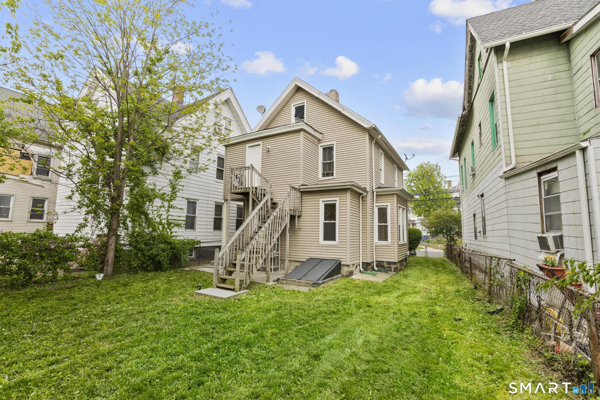 651 Iranistan Avenue Bridgeport CT 06605
