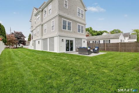 96 Clinton Streets Fairfield CT 06824
