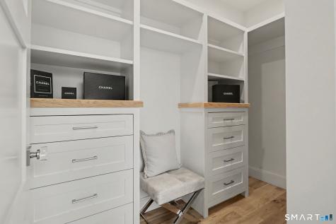 96 Clinton Streets Fairfield CT 06824