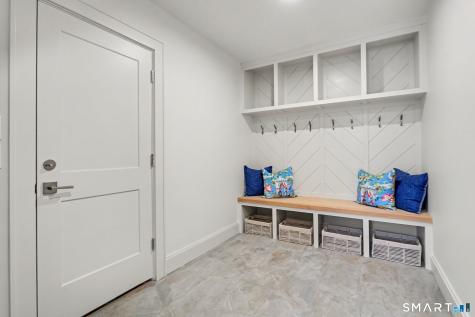 96 Clinton Streets Fairfield CT 06824