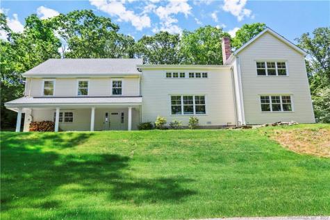 220 Burr Street Fairfield CT 06824
