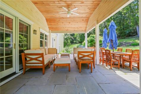 220 Burr Street Fairfield CT 06824