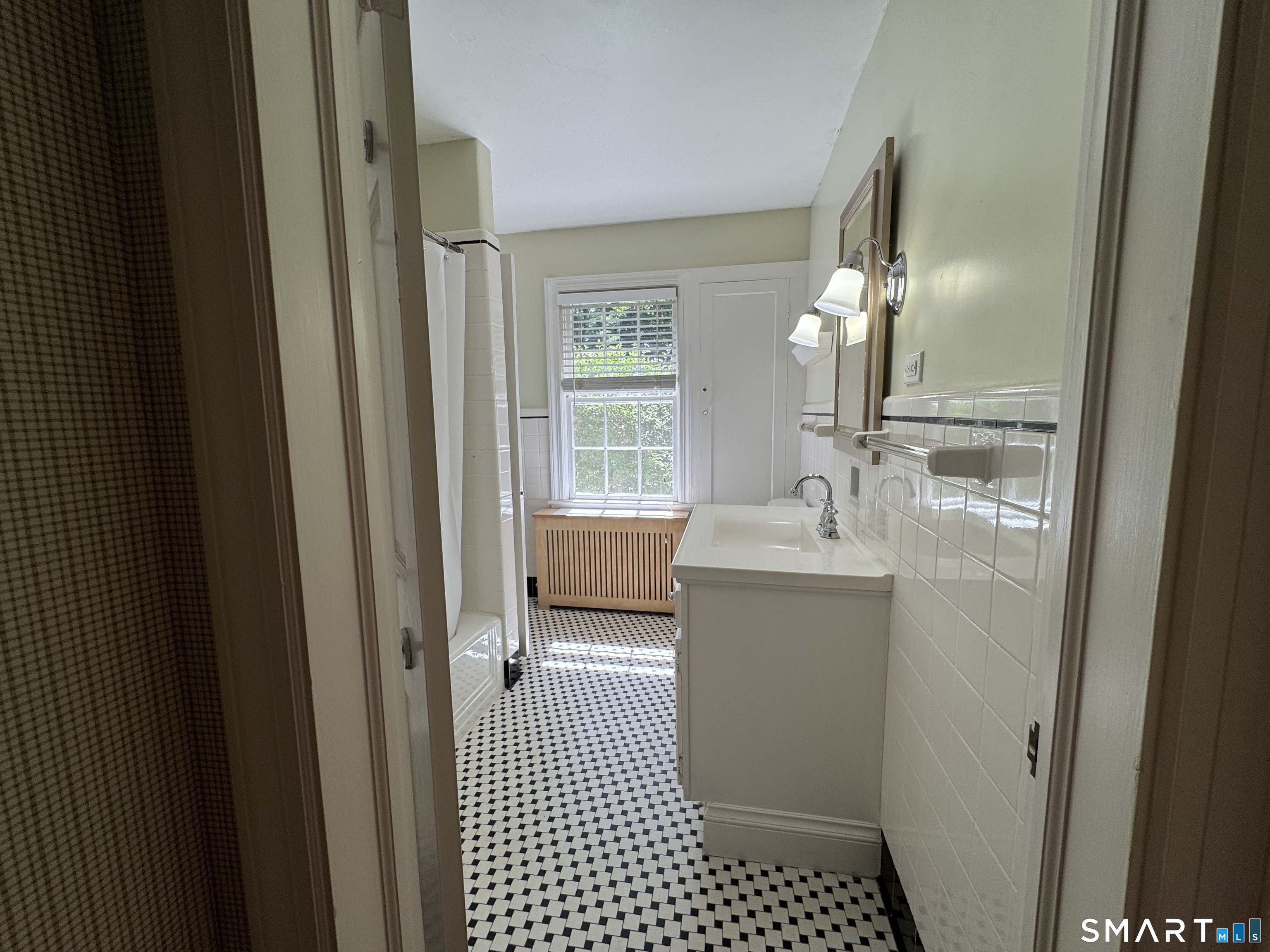 153 Black Rock Turnpike Redding CT 06896