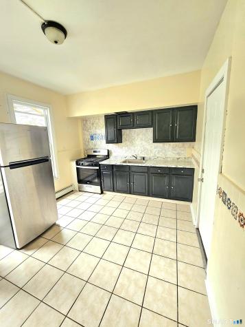 141 Crown Street Meriden CT 06450