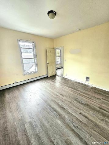 141 Crown Street Meriden CT 06450