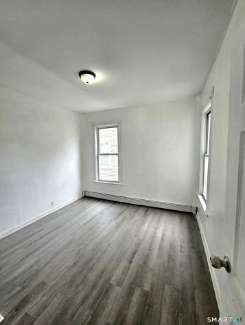 141 Crown Street Meriden CT 06450