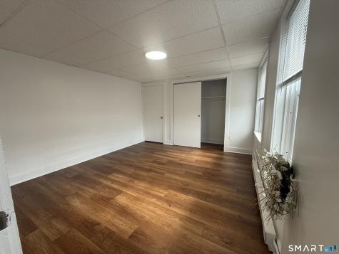 156 Garfield Avenue New London CT 06320
