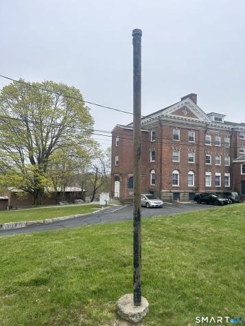 156 Garfield Avenue New London CT 06320
