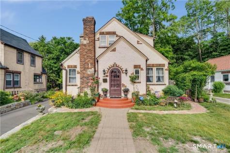 21 Elgin Avenue Bethel CT 06801