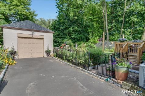 21 Elgin Avenue Bethel CT 06801