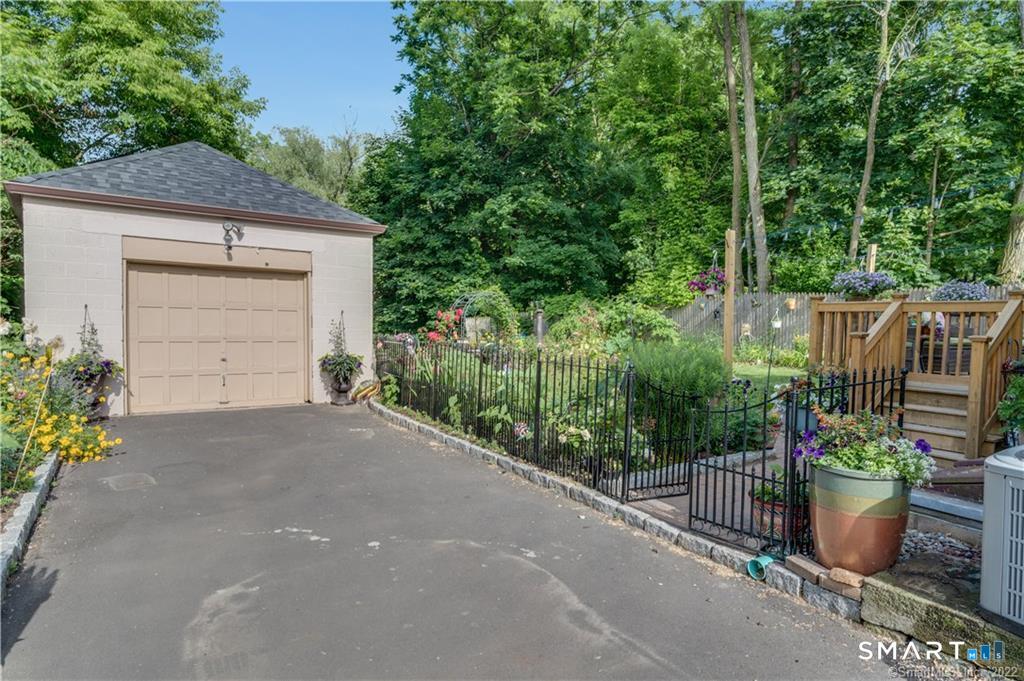 21 Elgin Avenue Bethel CT 06801