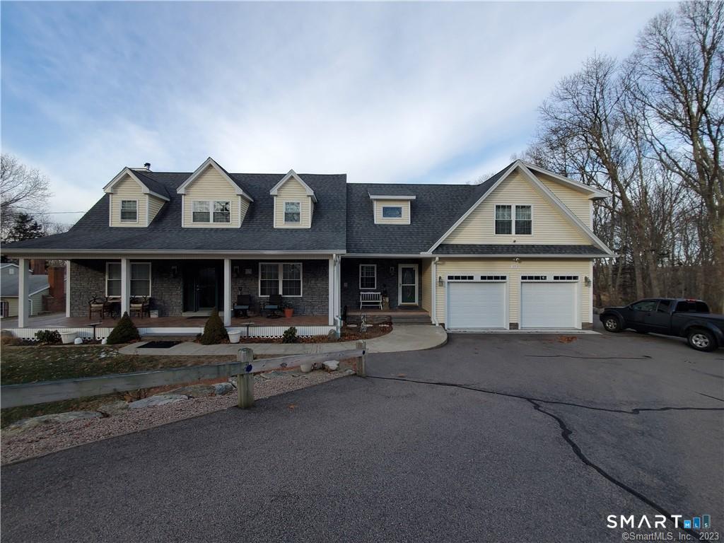 33 Chapman Lane Stonington CT 06378