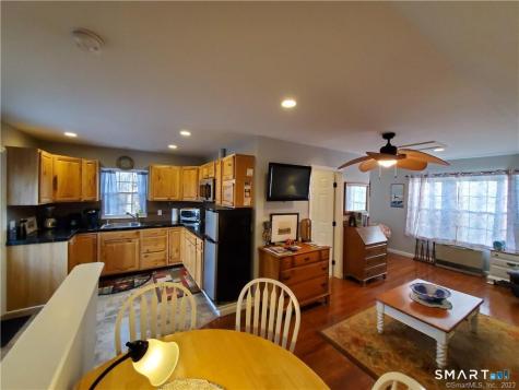 33 Chapman Lane Stonington CT 06378