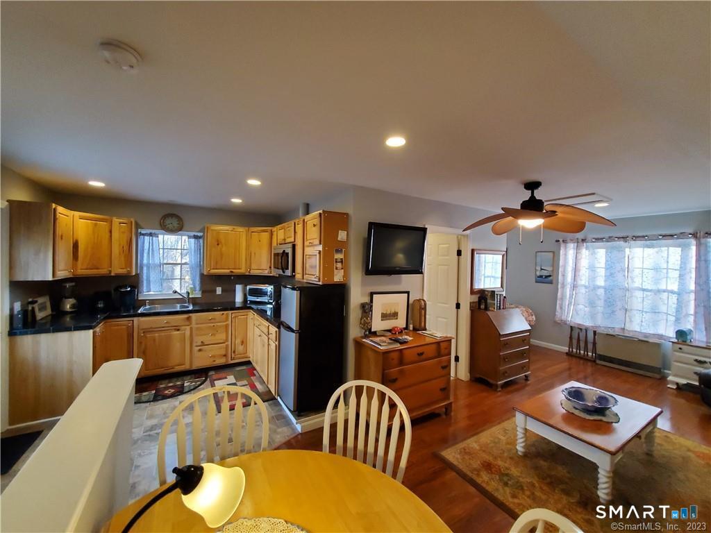 33 Chapman Lane Stonington CT 06378