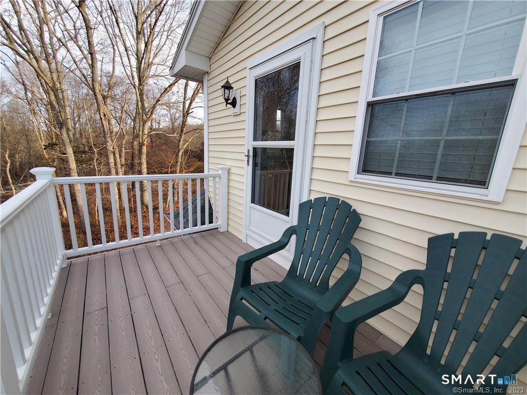 33 Chapman Lane Stonington CT 06378