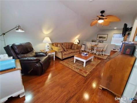 33 Chapman Lane Stonington CT 06378