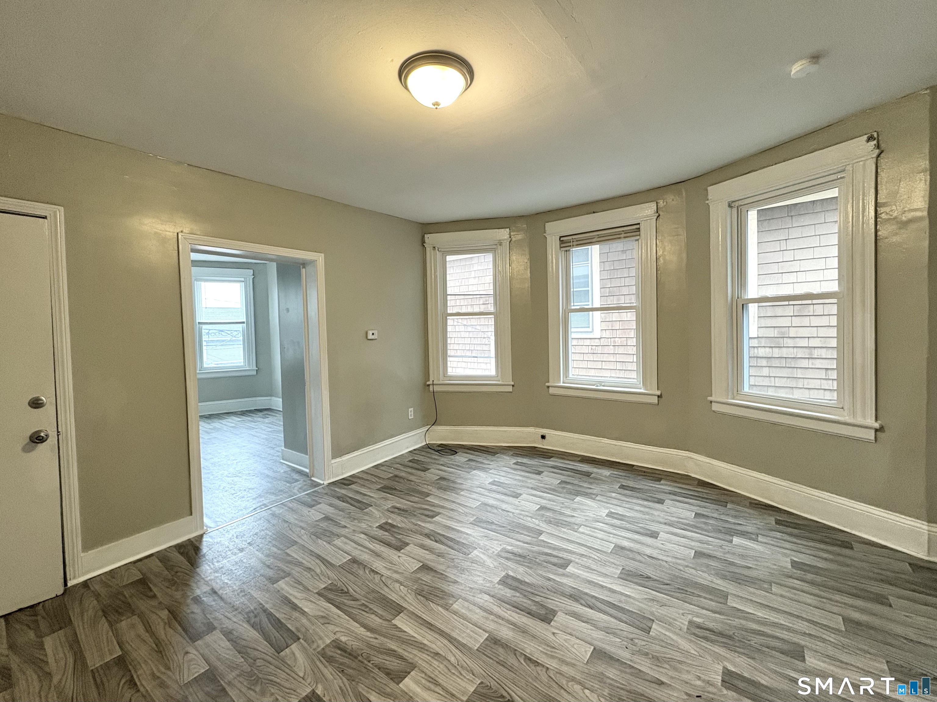 208 Fairview Avenue Bridgeport CT 06606