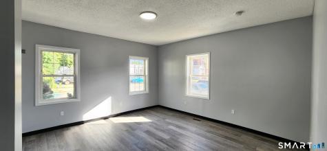 24 Meadow Street Wallingford CT 06492