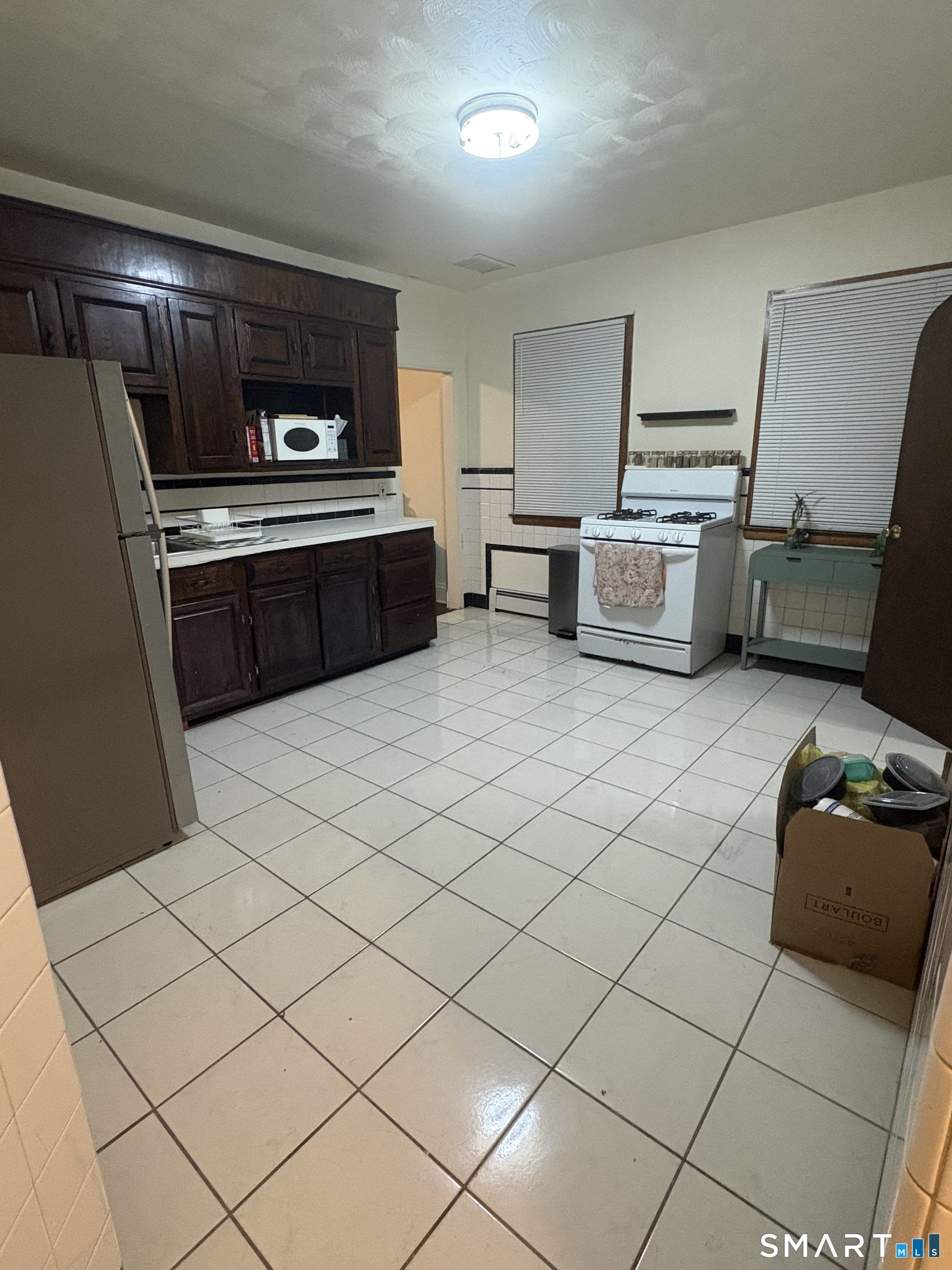 137 Hawkins Street Derby CT 06418