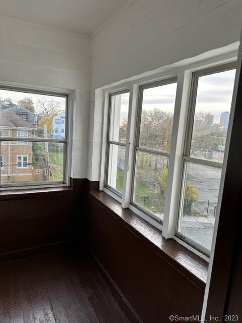 91 Magnolia Street Hartford CT 06112