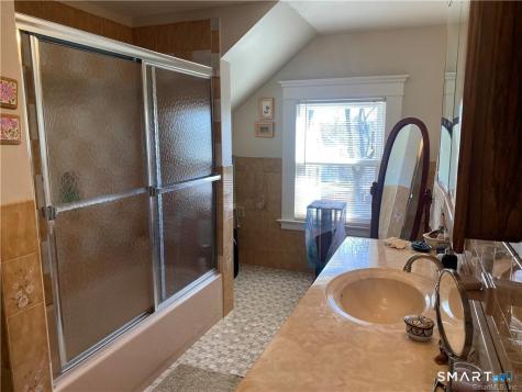 207 Alden Avenue New Haven CT 06515